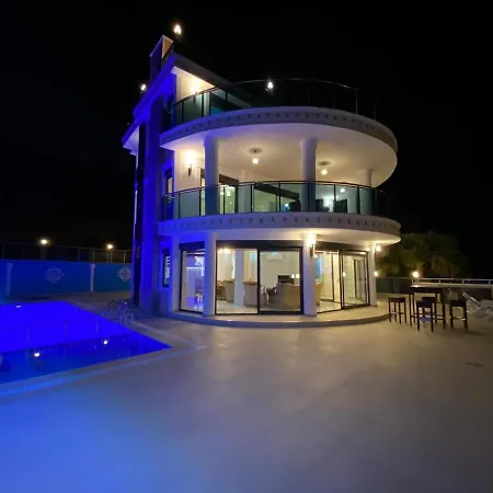 Luxus Pool Whirlpool On The Roof Villa