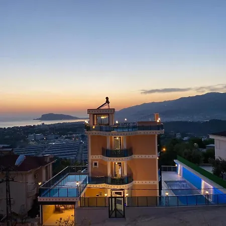 Villa Luxus Pool Whirlpool On The Roof Alanya